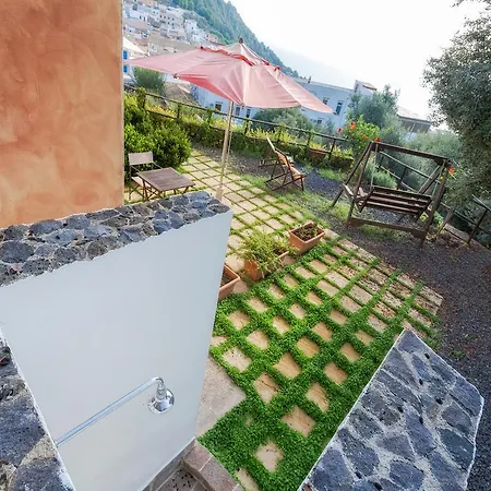 Clelia Vista Mare Apartment *