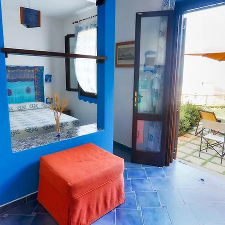 Clelia Vista Mare *